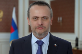 Министр транспорта Андрей Никитин поздравил студентов и преподавателей транспортных вузов с Днем знаний